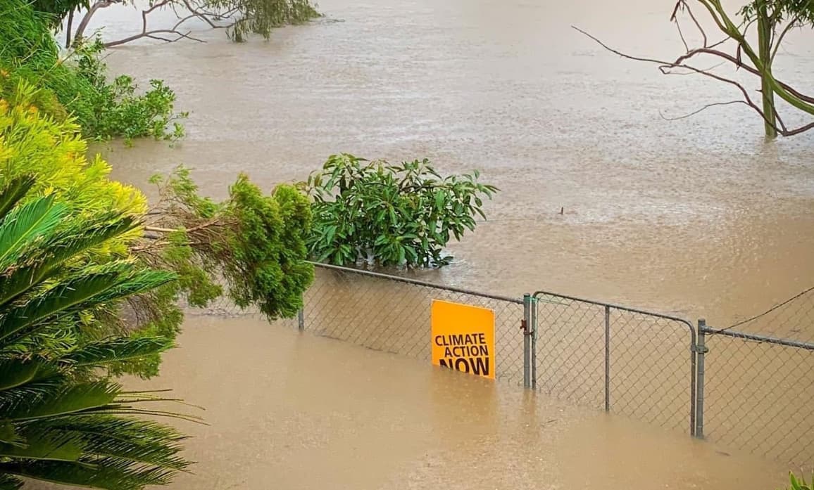 Queenslanders count the cost of climate change