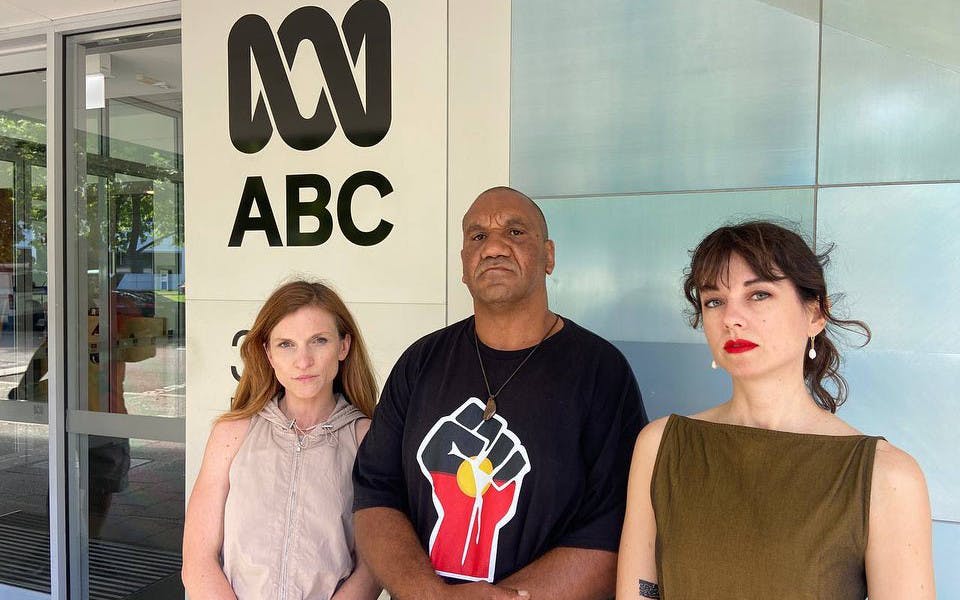 Protesters tell ABC: protect your sources - not Woodside!