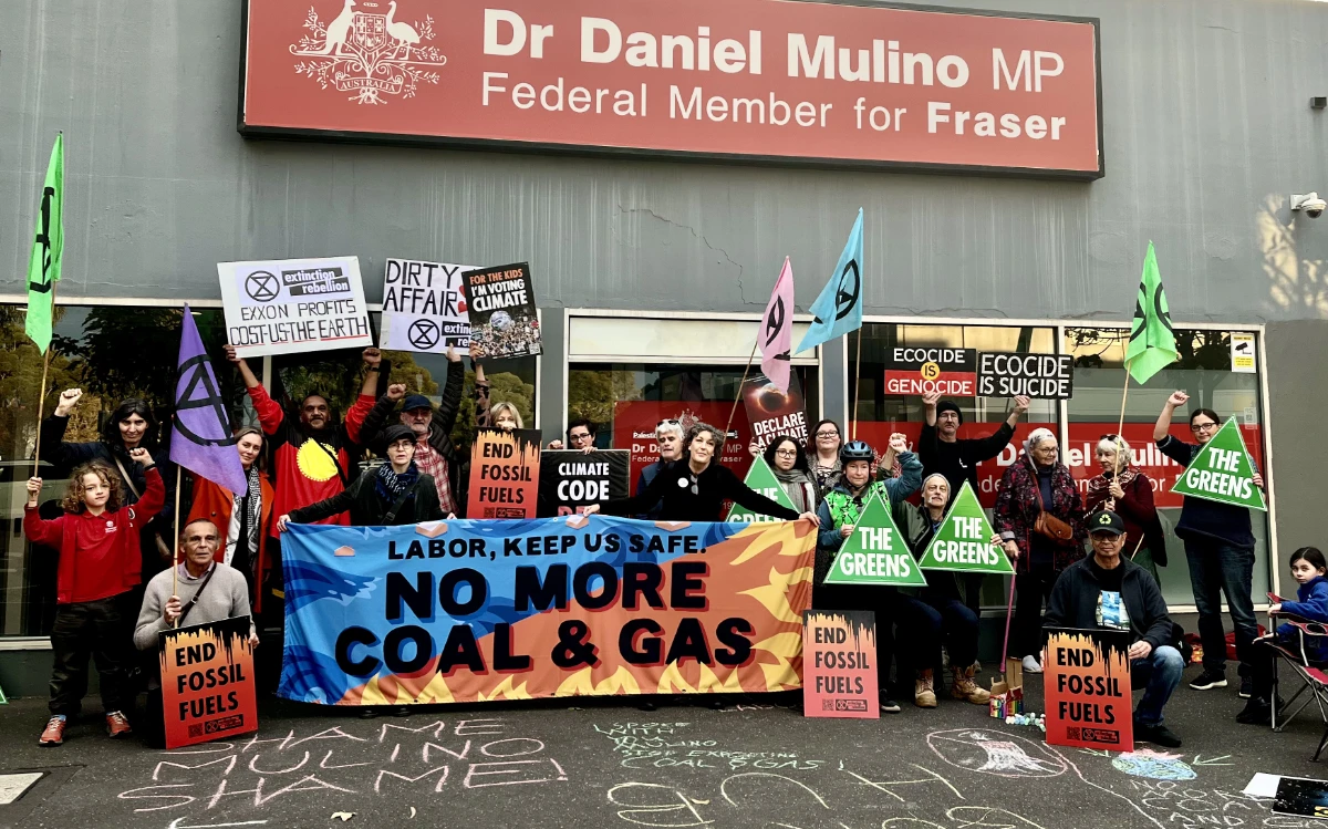 Snap Rally at Daniel Mulino's office in Melbourne