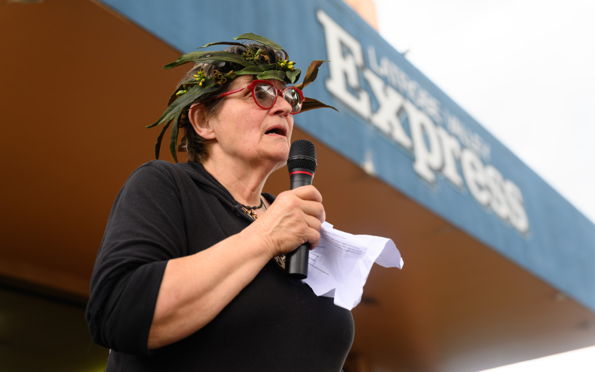 Heike Weber speaking outside the Latrobe Valley Express office
