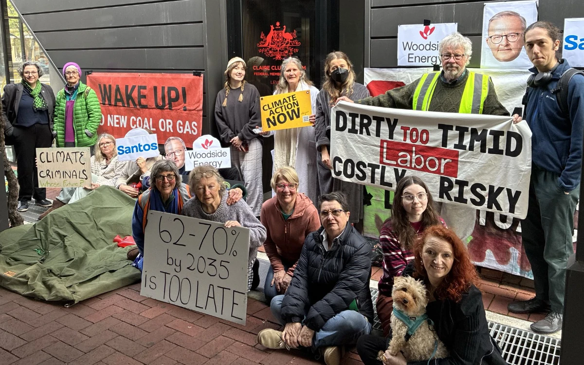 Protesters at the snap sleep-in in Adelaide