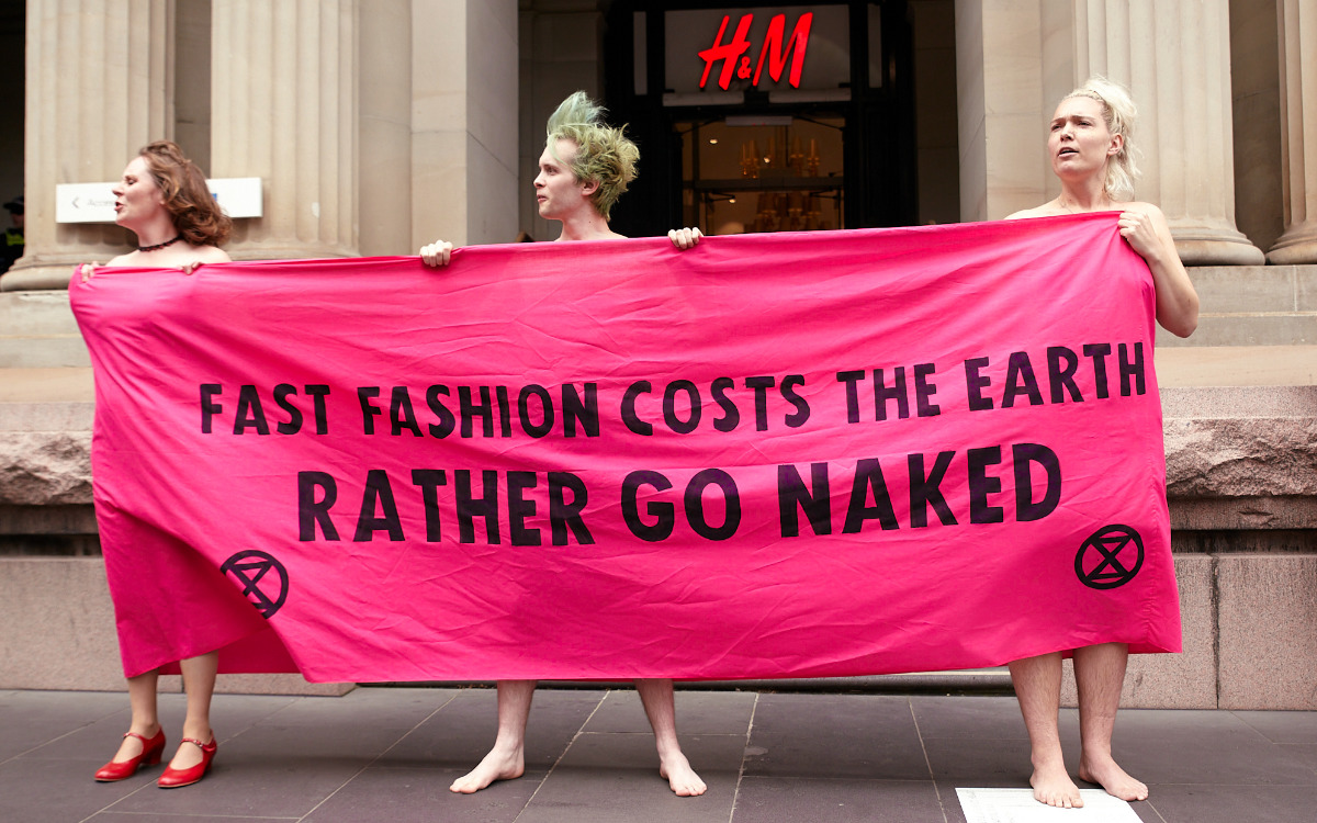 Fast Fashion fuels the climate crisis - News - Extinction Rebellion ...